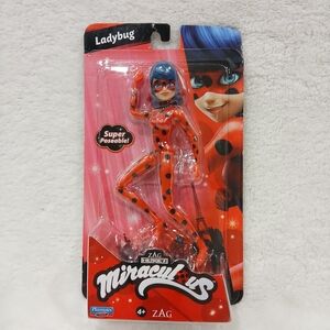 MIRACULOUS Ladybug Zag 5” Poseable Figure Zag Heroez NEW